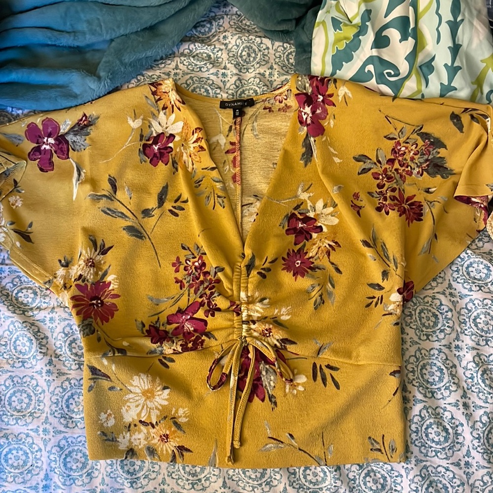 Womens floral crop top